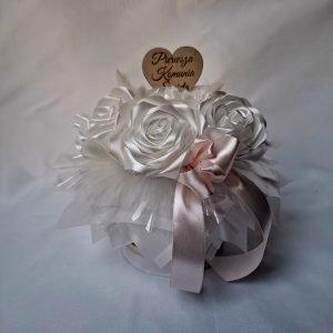 boxy i nne kompozycje z róż satynowych